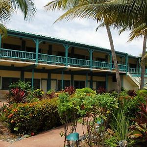 Island Beachcomber Hotel